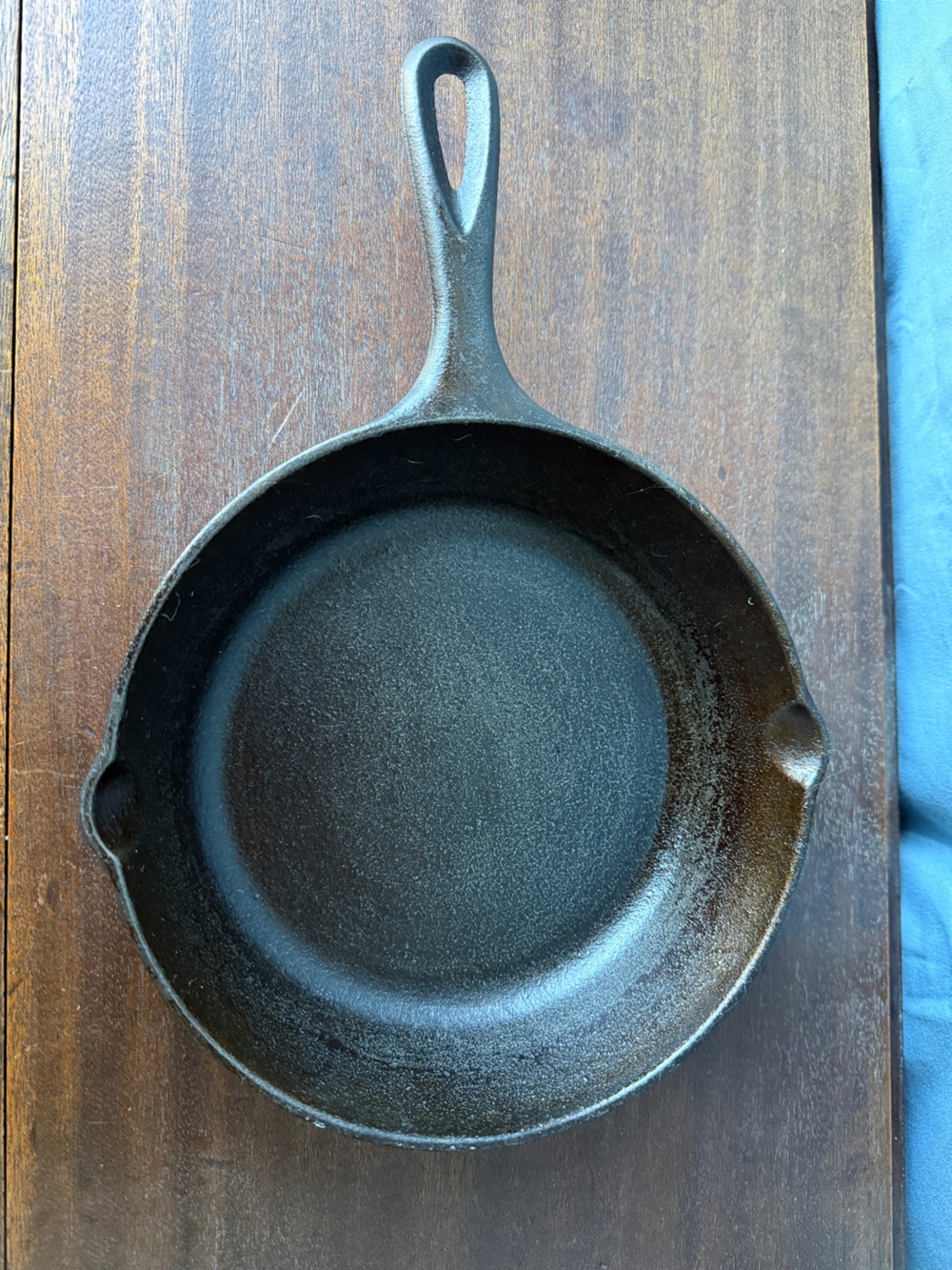Lodge 3 USA Cast Iron Skillet 6.5" Pan Mini Small Single Serve Dual Spouts